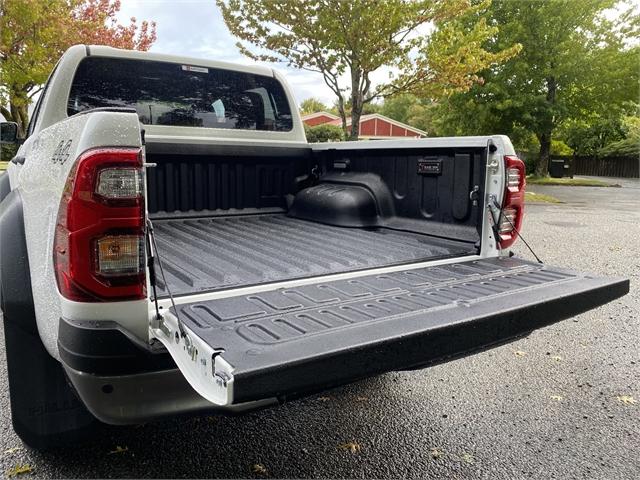 image-8, 2024 Toyota Hilux SR5 Cruiser 2.8L Turbo Diesel Do at Christchurch