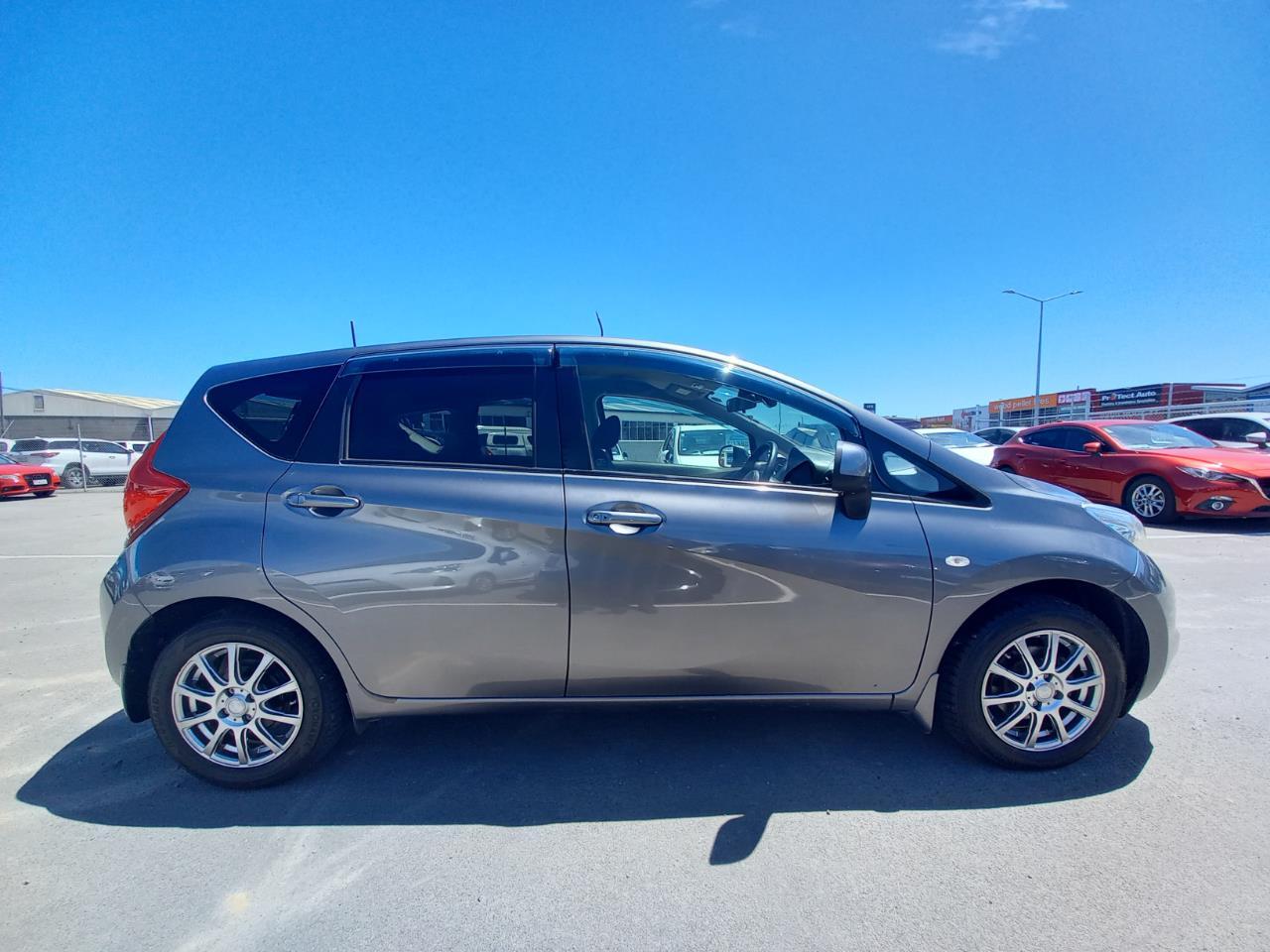 image-18, 2014 Nissan Note at Christchurch