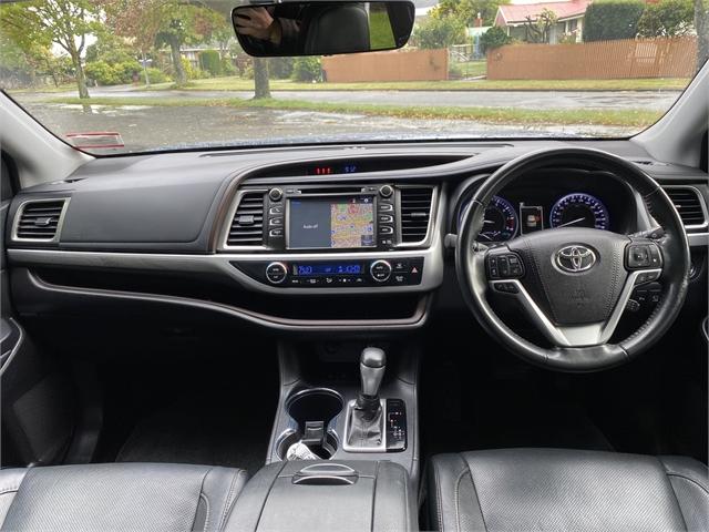 image-14, 2019 Toyota Highlander Limited 3.5L Petrol 4WD at Christchurch