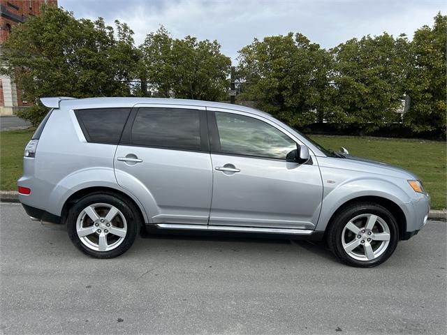 image-6, 2007 Mitsubishi Outlander 4WD 7 SEATER at Invercargill