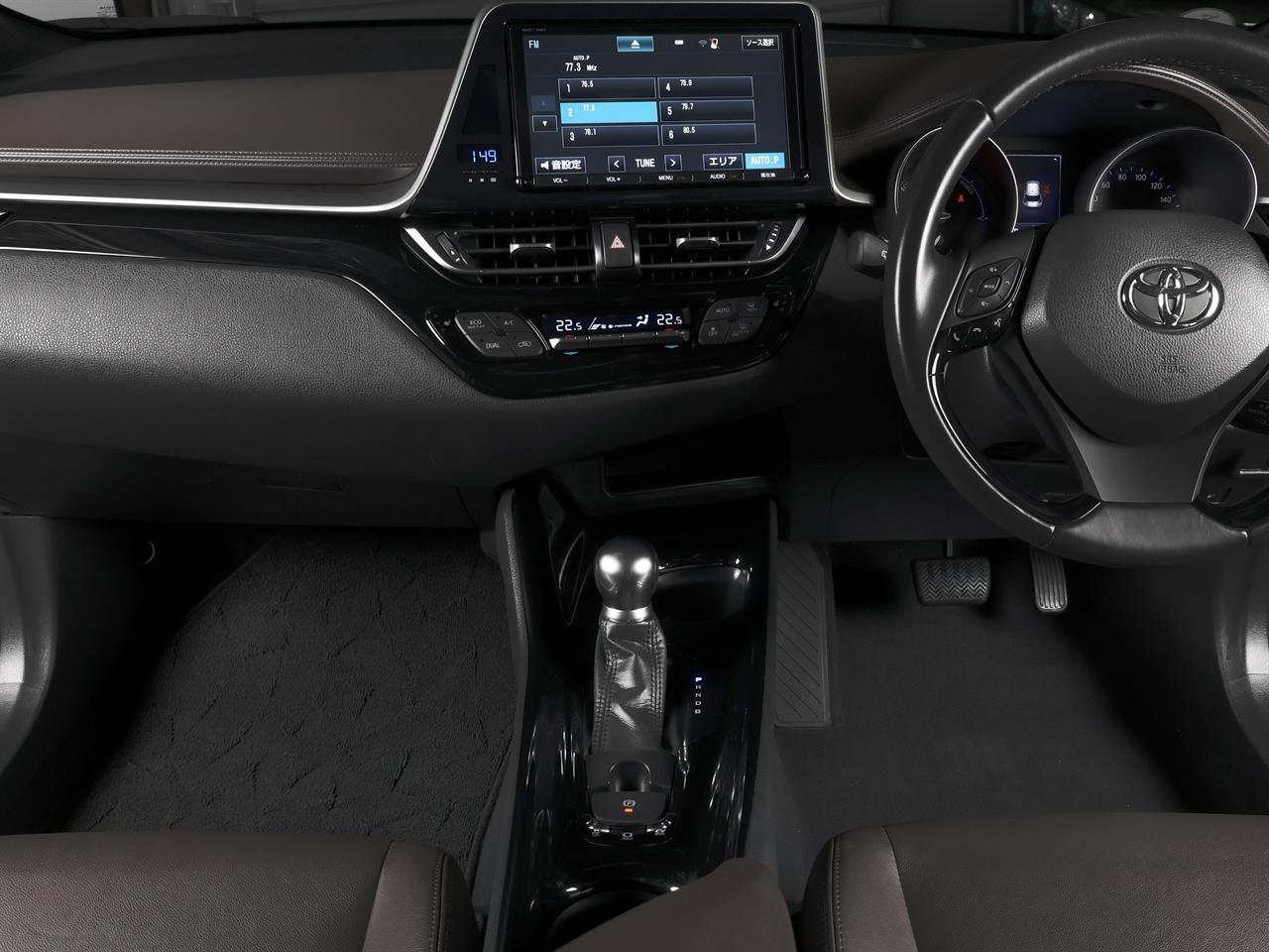 image-10, 2017 Toyota C-HR Hybrid G-Package at Christchurch