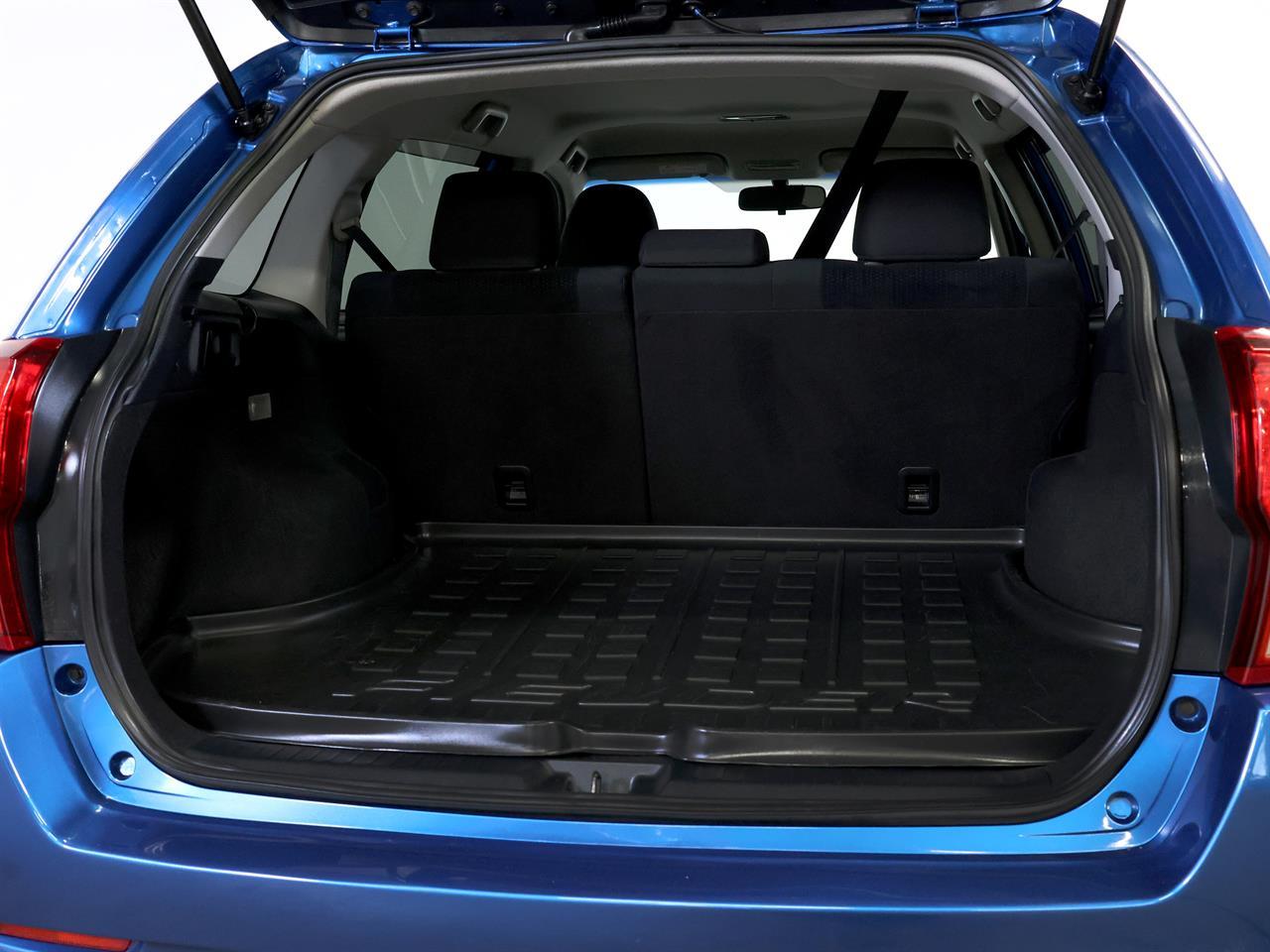 image-19, 2014 Toyota Corolla Fielder Hybrid G at Christchurch