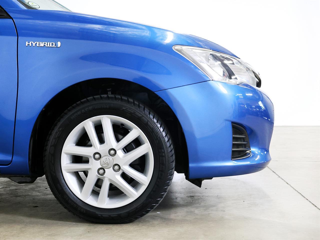 image-8, 2014 Toyota Corolla Fielder Hybrid G at Christchurch