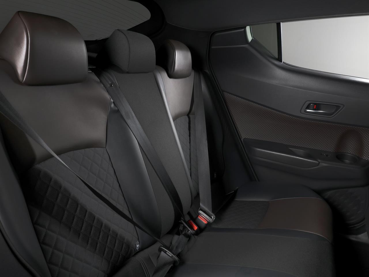 image-18, 2017 Toyota C-HR Hybrid G-Package at Christchurch