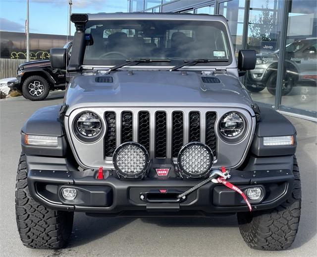 2021 Jeep Gladiator Rubicon 3.6P on handshake