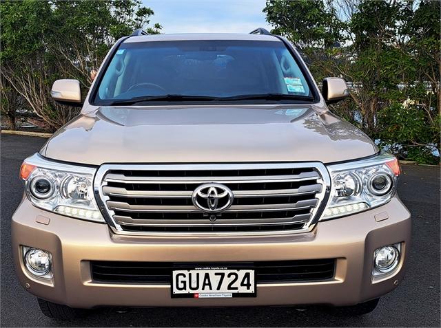 image-1, 2013 Toyota Land Cruiser 200 VX LIMITED V8 at Dunedin