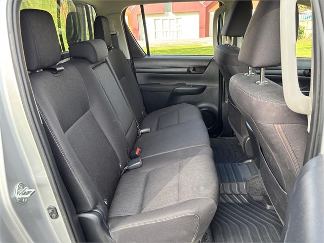 image-11, 2024 Toyota Hilux Sr Td Dc 2.8Dmht/4Wd at Christchurch
