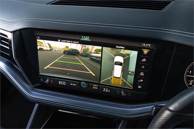 image-16, 2021 Volkswagen Touareg R-Line V8 310kW Diesel Aut at Christchurch