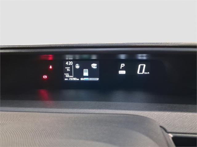 image-19, 2018 Toyota Prius c NZ New at Dunedin