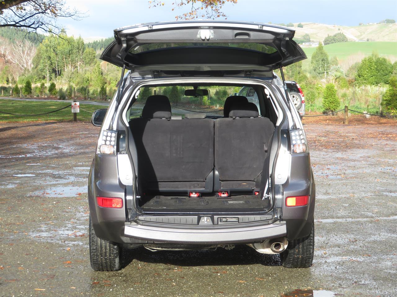 image-4, 2005 Mitsubishi Outlander 4WD 7 Seater at Gore