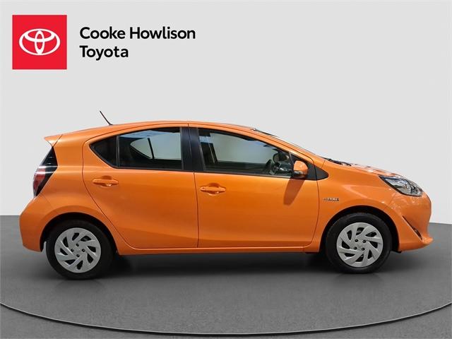 image-7, 2018 Toyota Prius c NZ New at Dunedin
