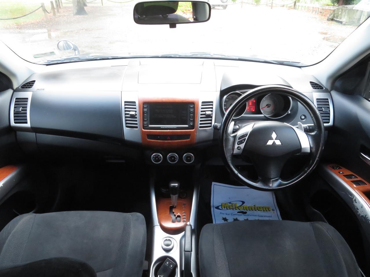 image-15, 2005 Mitsubishi Outlander 4WD 7 Seater at Gore