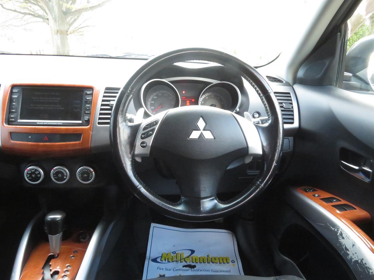 image-14, 2005 Mitsubishi Outlander 4WD 7 Seater at Gore