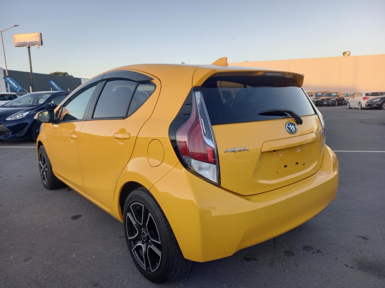 image-7, 2015 Toyota Aqua G at Christchurch