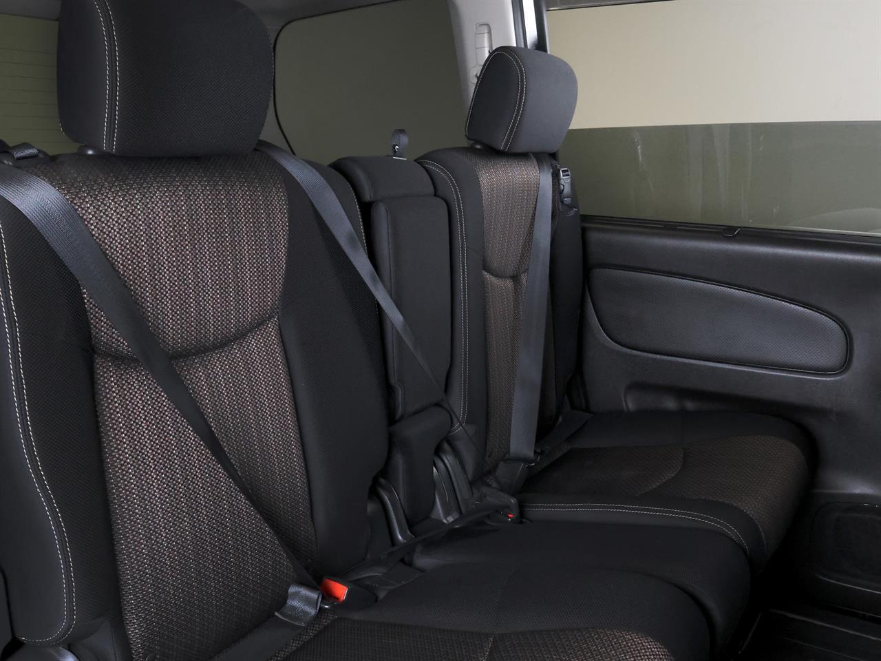 image-17, 2014 Nissan Serena 'Hybrid' Highway Star S at Christchurch