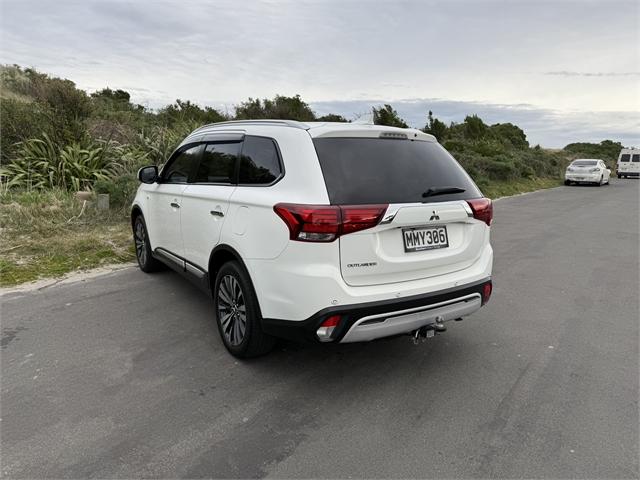 image-4, 2019 Mitsubishi Outlander Ls 2.4P/4Wd/Cvt at Dunedin