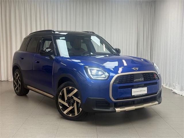 image-0, 2024 MINI Countryman 22GA S ALL4 Favoured at Christchurch