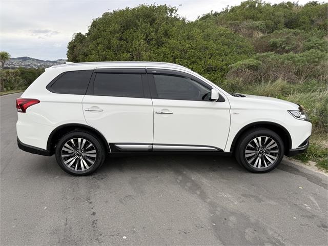 image-3, 2019 Mitsubishi Outlander Ls 2.4P/4Wd/Cvt at Dunedin