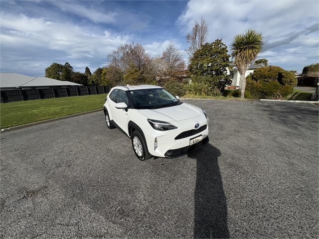 image-0, 2023 Toyota Yaris Cross GX 1.5P HV ECVT FWD SUV/5D at Waimakariri