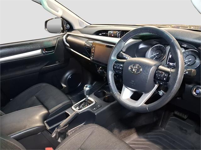 image-15, 2023 Toyota Hilux SR5 4WD at Dunedin