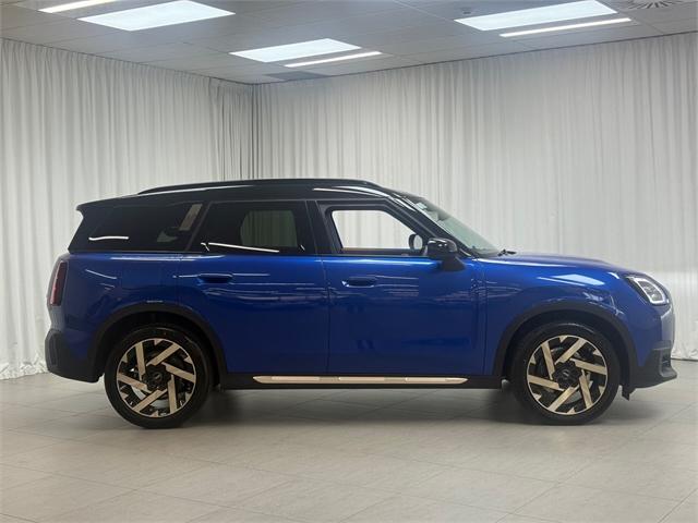image-3, 2024 MINI Countryman 22GA S ALL4 Favoured at Christchurch
