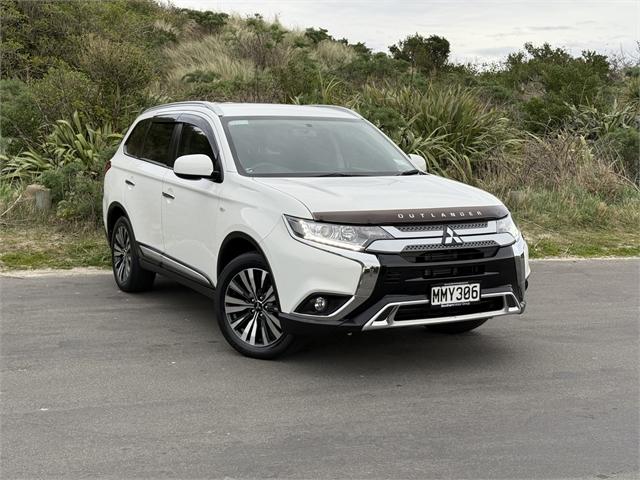 image-0, 2019 Mitsubishi Outlander Ls 2.4P/4Wd/Cvt at Dunedin