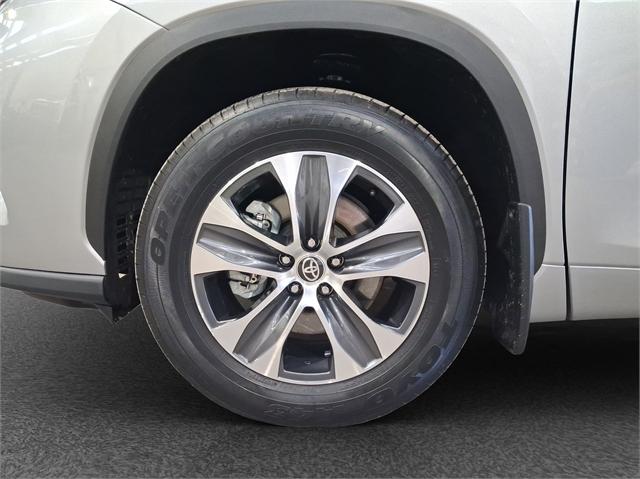 image-8, 2024 Toyota Highlander Limited at Dunedin