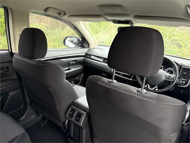 image-10, 2019 Mitsubishi Outlander Ls 2.4P/4Wd/Cvt at Dunedin