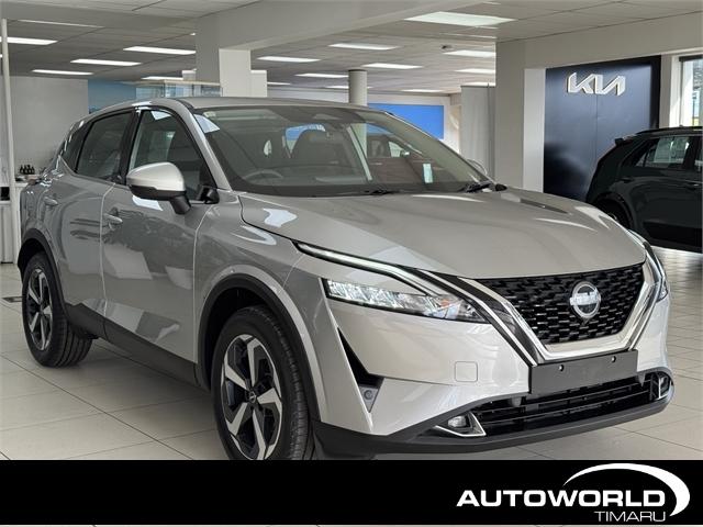 image-0, 2025 Nissan Qashqai St-L 1.3Pt/6Cvt at Timaru