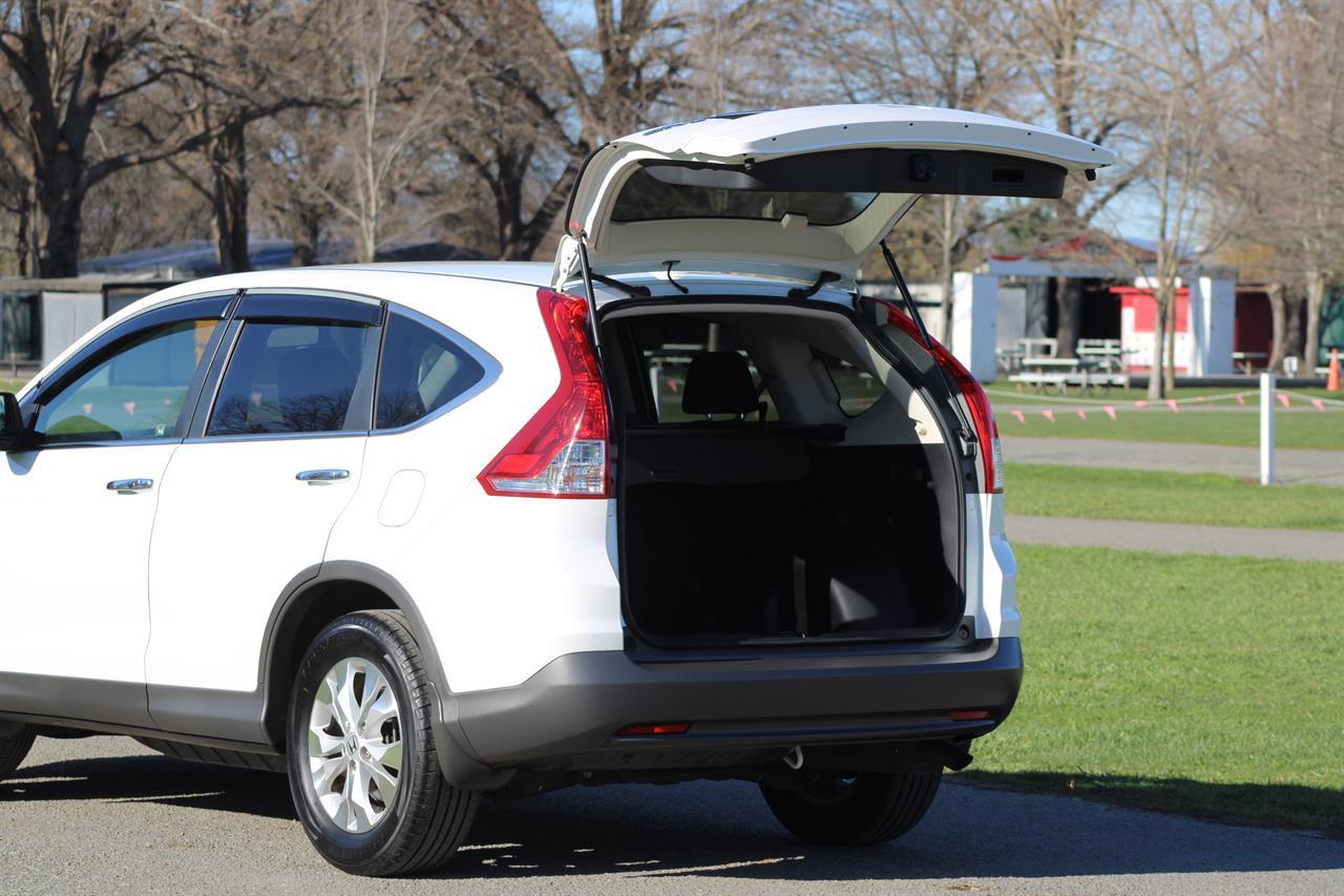 image-15, 2013 Honda CR-V at Christchurch