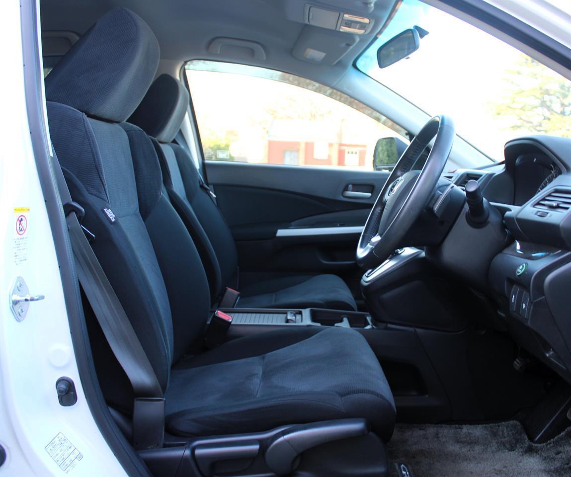 image-8, 2013 Honda CR-V at Christchurch