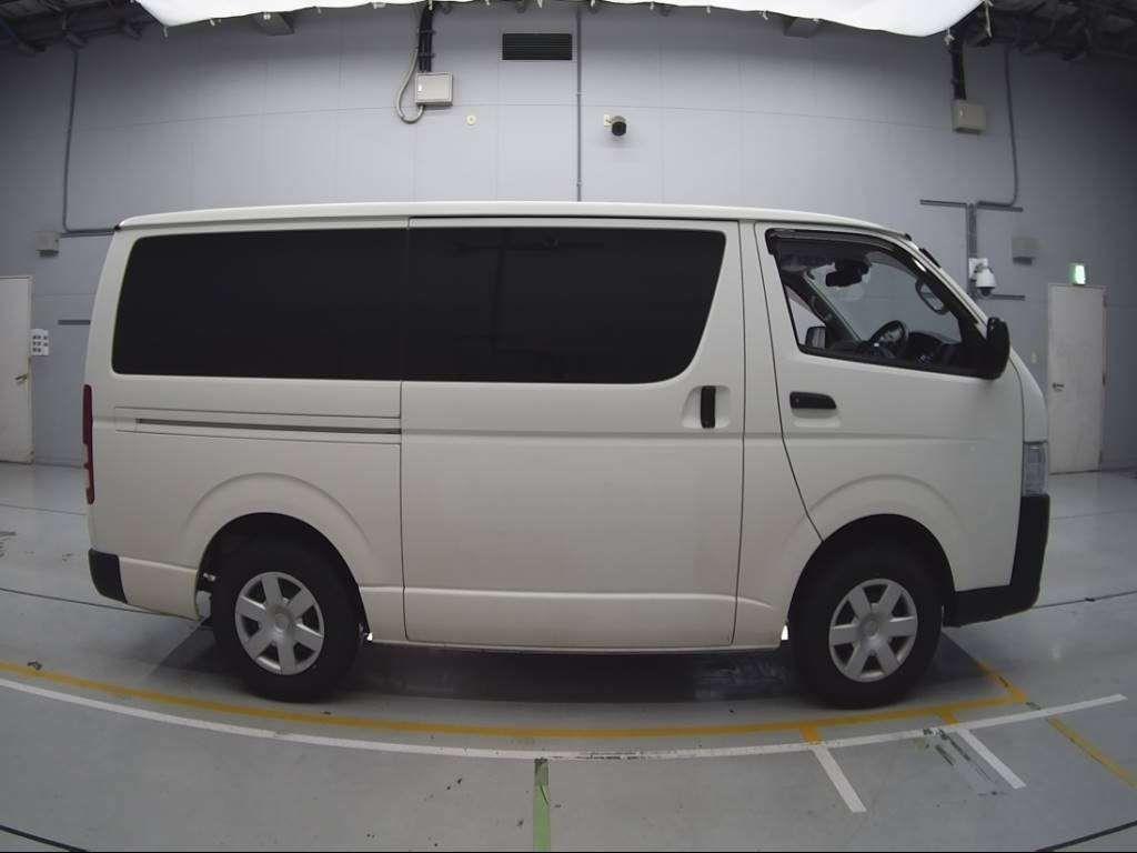 image-3, 2021 Toyota Hiace 2.8 TD 4WD at Christchurch