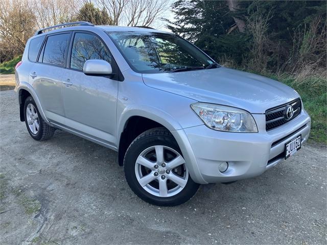 image-0, 2007 Toyota RAV4 Limited 4WD at Dunedin