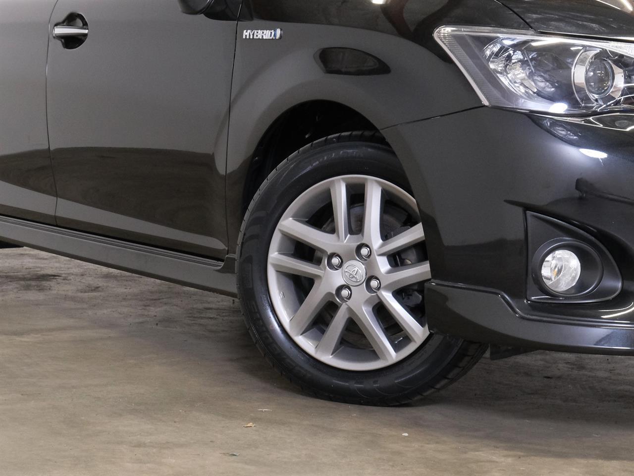 image-8, 2015 Toyota Corolla Fielder Hybrid G 'Aero Tourer' at Christchurch