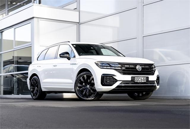 image-0, 2020 Volkswagen Touareg V6 S R-Line 210Kw Turbo Di at Christchurch