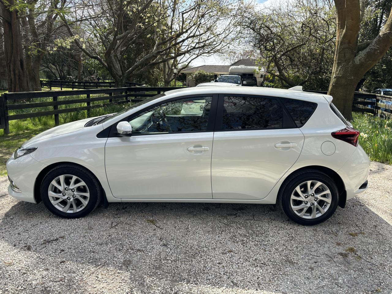 image-6, 2017 Toyota Corolla GLX at Christchurch