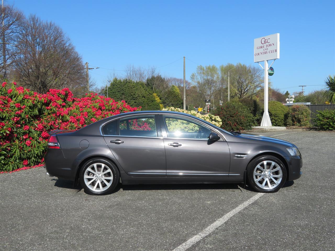 image-6, 2009 Holden Commodore Calais V at Gore