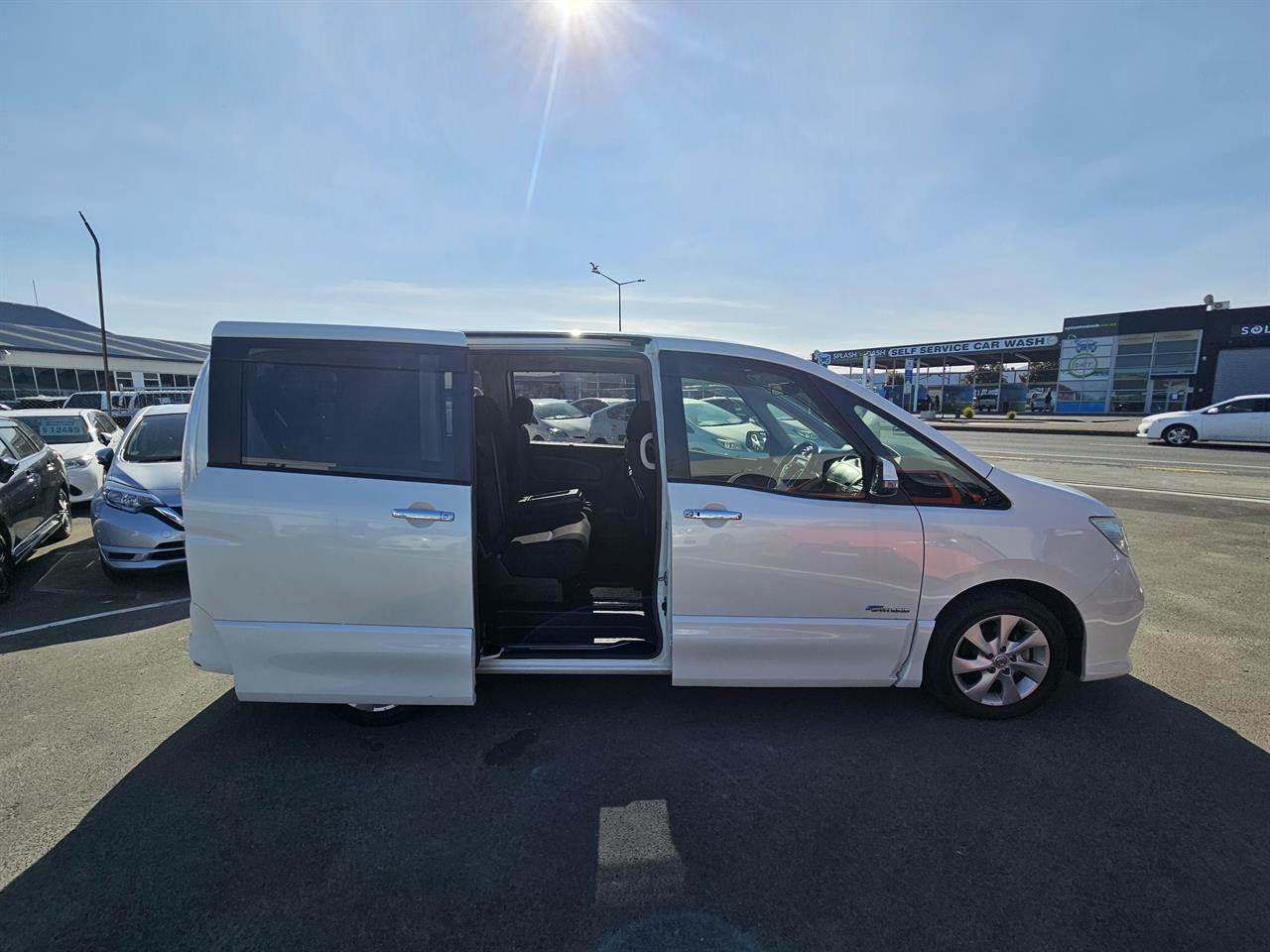 image-18, 2012 Nissan Serena Hybrid at Christchurch