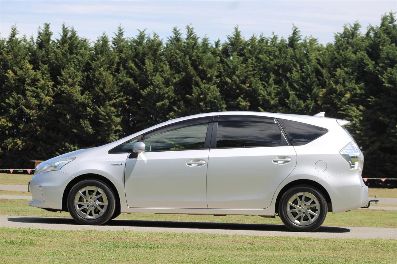 image-3, 2012 Toyota PRIUS Alpha at Christchurch