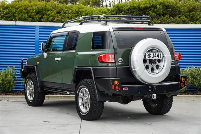 image-2, 2011 Toyota FJ Cruiser 4.0 4x4 auto at Dunedin