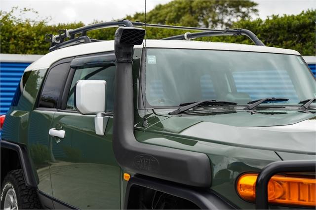 image-4, 2011 Toyota FJ Cruiser 4.0 4x4 auto at Dunedin