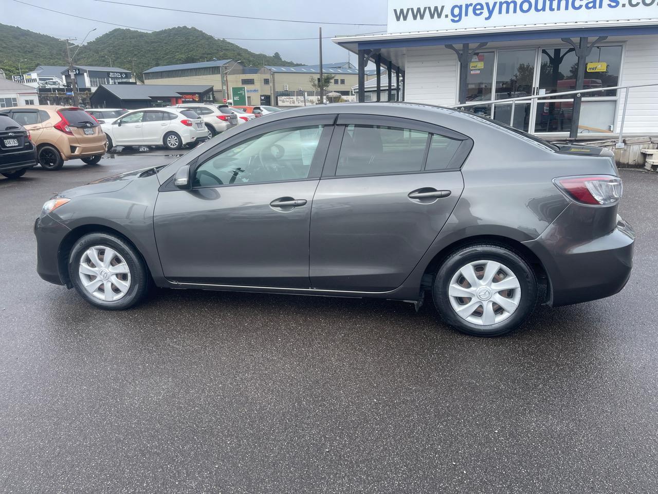 image-5, 2012 Mazda Axela at Greymouth