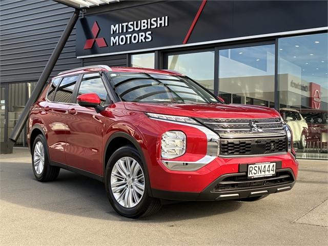 image-3, 2025 Mitsubishi Outlander Ls 2.5P/Cvt at Christchurch