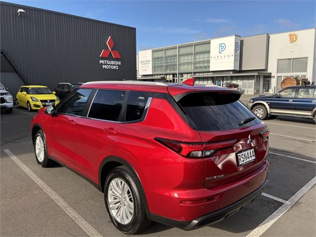 image-1, 2025 Mitsubishi Outlander Ls 2.5P/Cvt at Christchurch