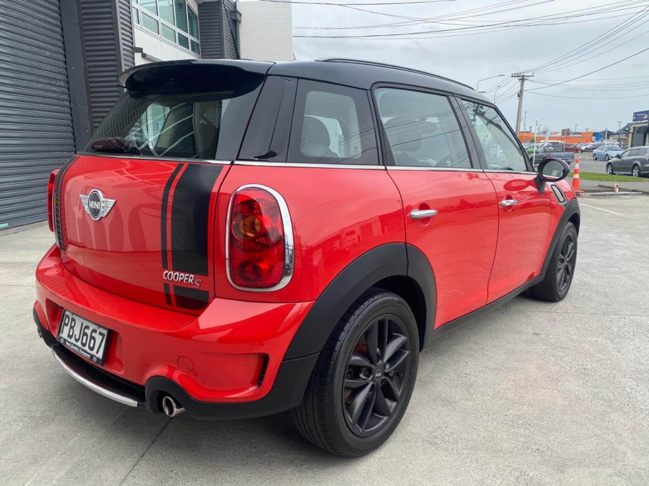 image-4, 2011 Mini Countryman S at Christchurch