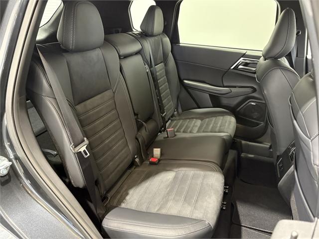 image-10, 2025 Mitsubishi Outlander 2.5P XLS 4WD CVT at Invercargill