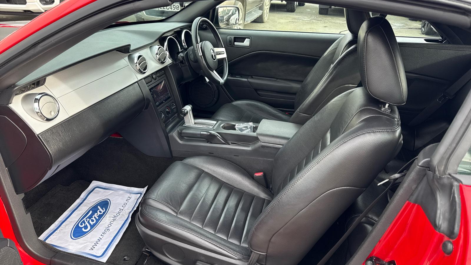 image-5, 2005 Ford Mustang GT CONVERTIBLE 4.6L V8 - RIGHT H at Gore