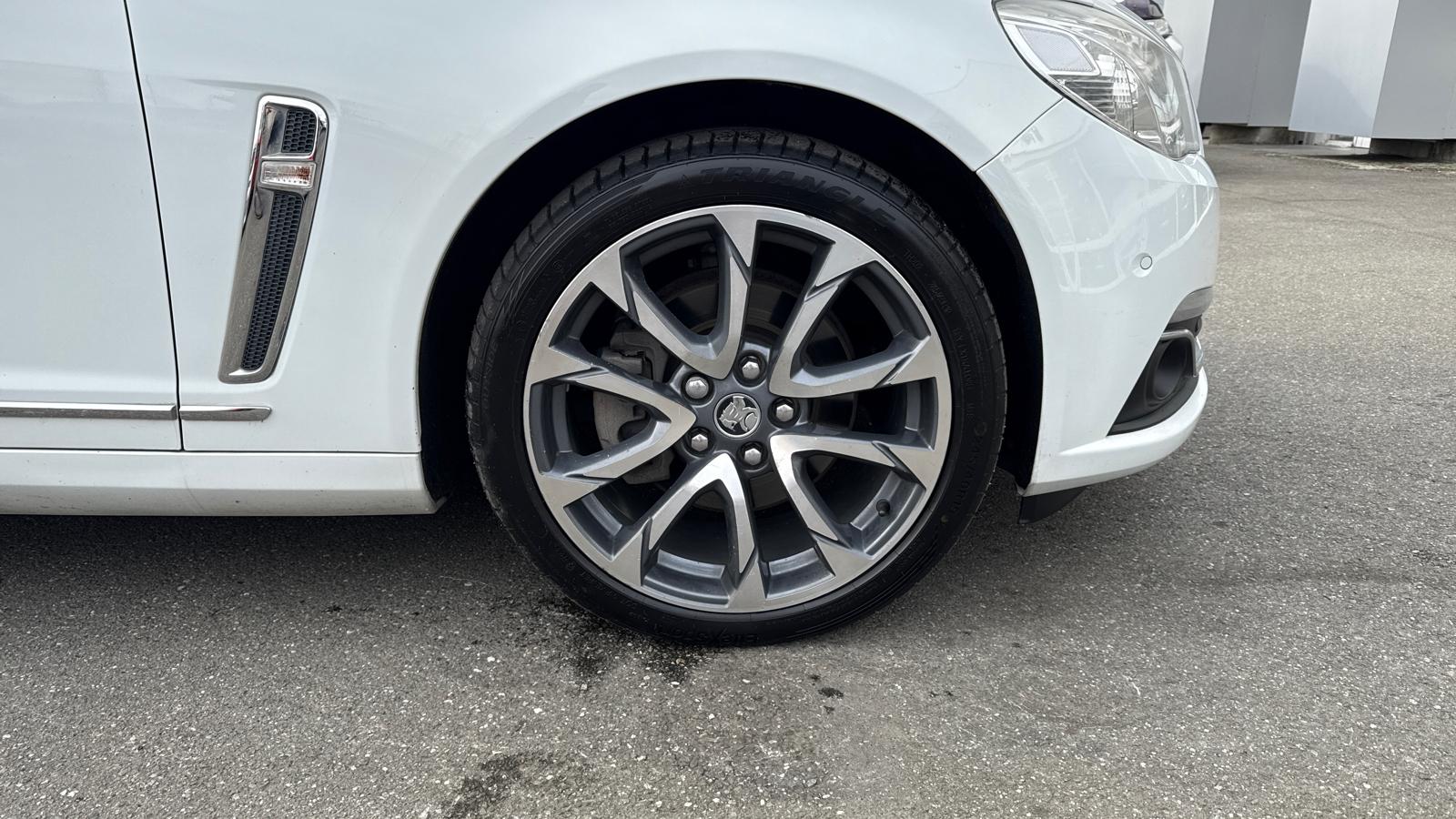 image-12, 2016 Holden Calais V SERIES II 6.2L V8 at Gore