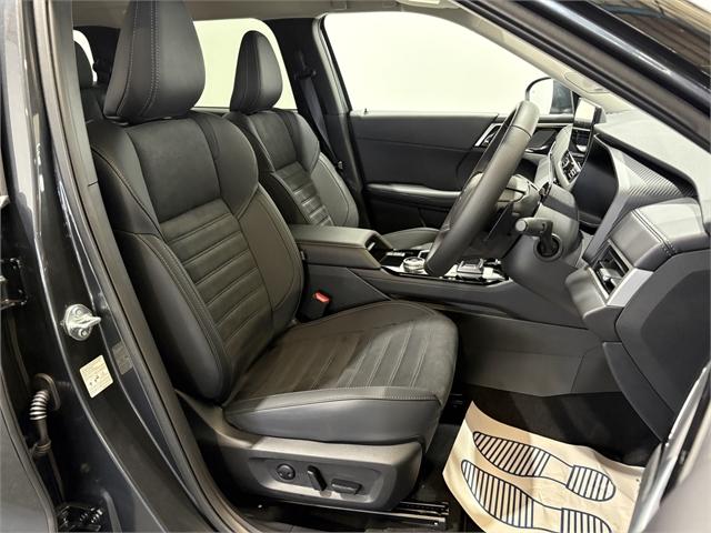 image-11, 2025 Mitsubishi Outlander 2.5P XLS 4WD CVT at Invercargill