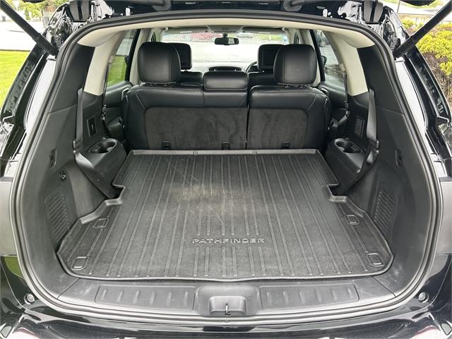 image-8, 2018 Nissan Pathfinder Ti 3.5P 4WD 7 SEATS at Invercargill